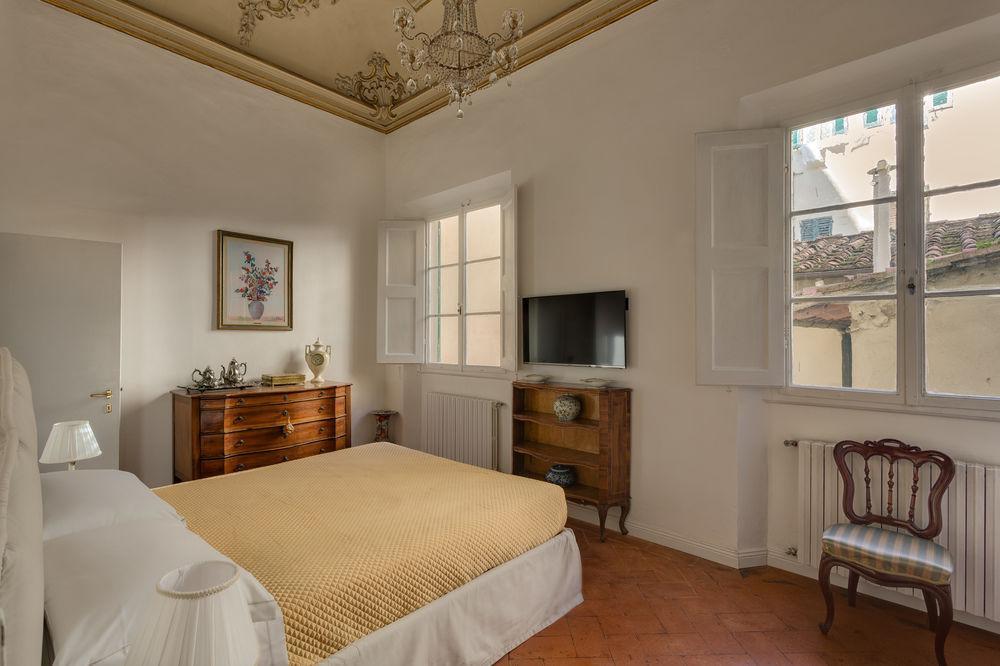 Hotel Residenza D'Epoca Borgo Albizi Florenz Exterior foto
