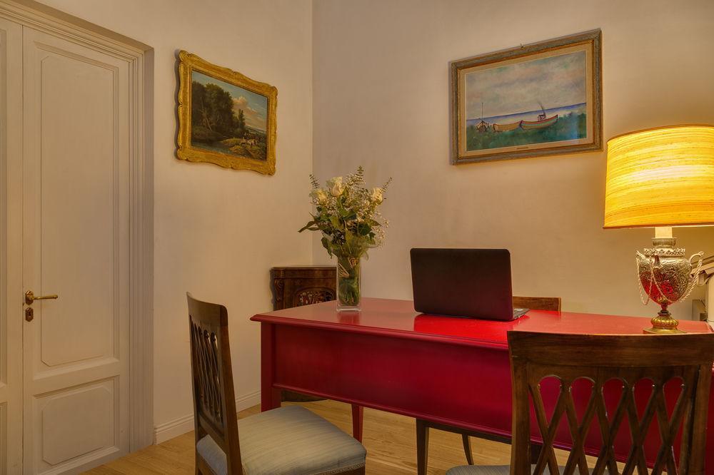 Hotel Residenza D'Epoca Borgo Albizi Florenz Exterior foto
